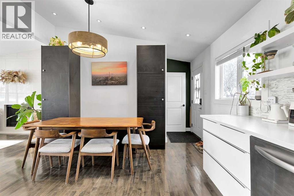 4115 Bowlen Street NW, Calgary, Alberta  T2L 1P8 - Photo 13 - A2299313