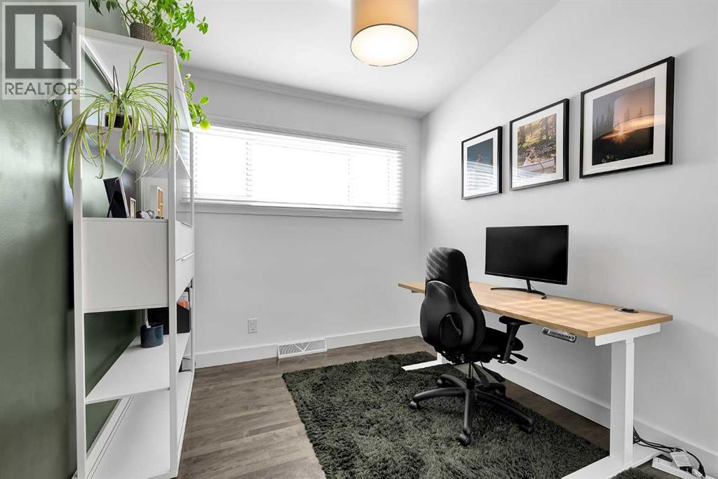 4115 Bowlen Street NW, Calgary, Alberta  T2L 1P8 - Photo 22 - A2299313