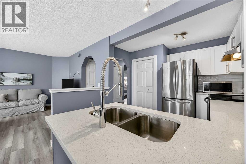 237 Willowbrook Close NW, Airdrie, Alberta  T4B 2J6 - Photo 15 - A2298647