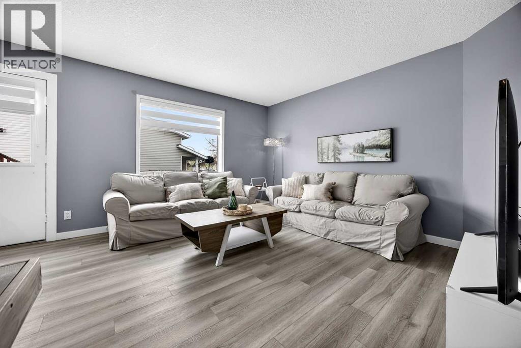 237 Willowbrook Close NW, Airdrie, Alberta  T4B 2J6 - Photo 8 - A2298647