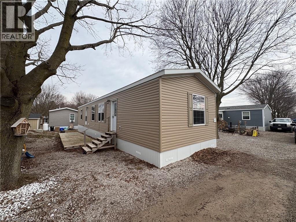 99 Fourth Concession Road Unit# 524, Burford, Ontario N0E 1A0 - Photo 5 - 40802196