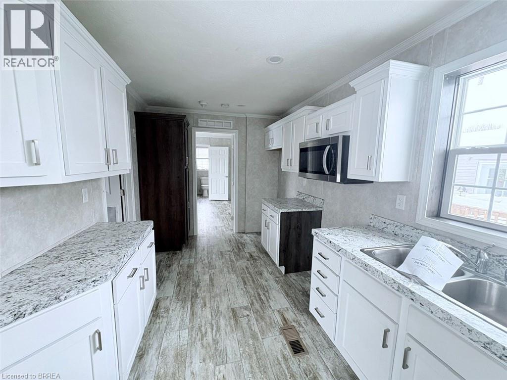 99 Fourth Concession Road Unit# 524, Burford, Ontario N0E 1A0 - Photo 10 - 40802196