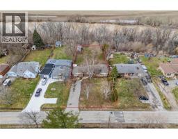 73 BLOSSOM Avenue, Brantford, Ontario