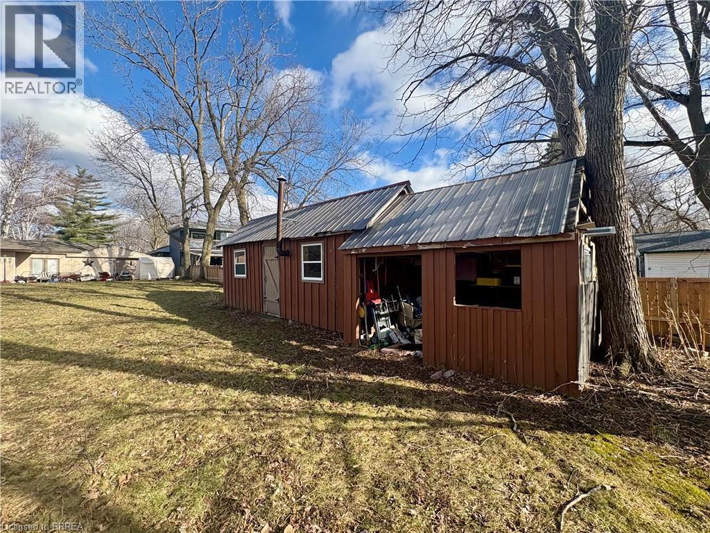 73 Blossom Avenue, Brantford, Ontario  N3T 5L9 - Photo 11 - 40799943