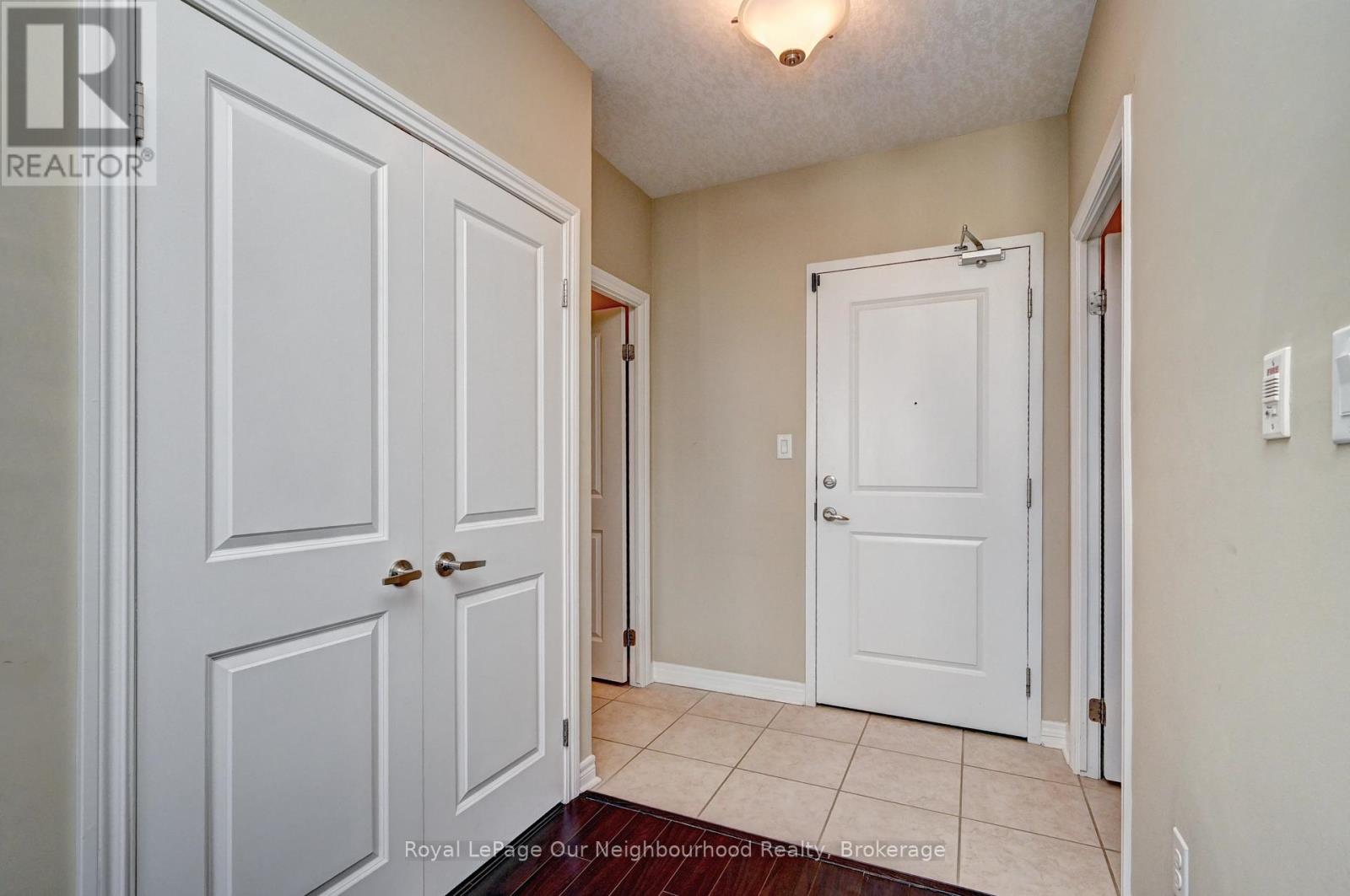 1104 - 539 Belmont Avenue W, Kitchener, Ontario  N2M 0A2 - Photo 3 - X12974838