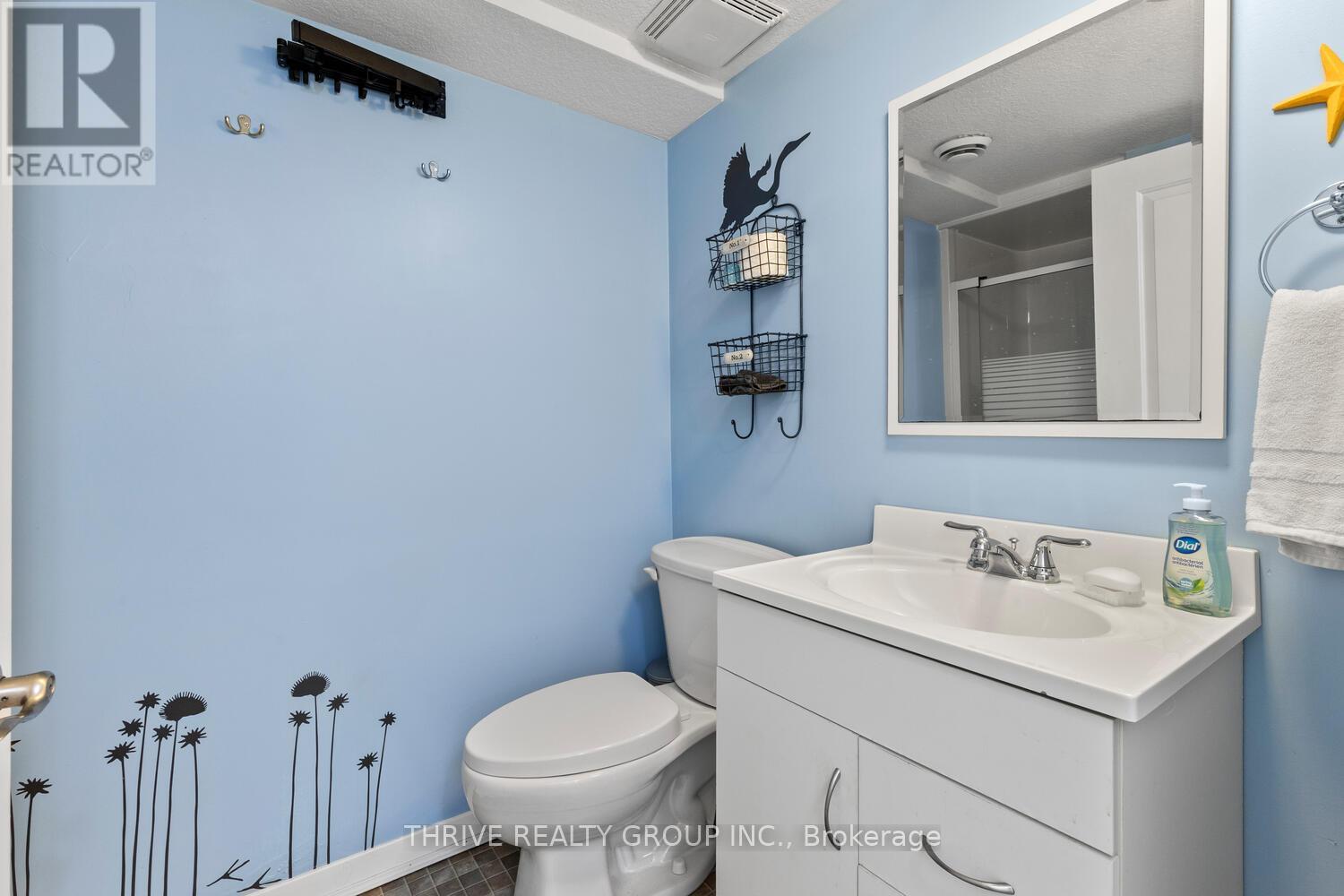 22 Thorncrest Crescent, London South (South D), Ontario  N6J 1K3 - Photo 23 - X12974800