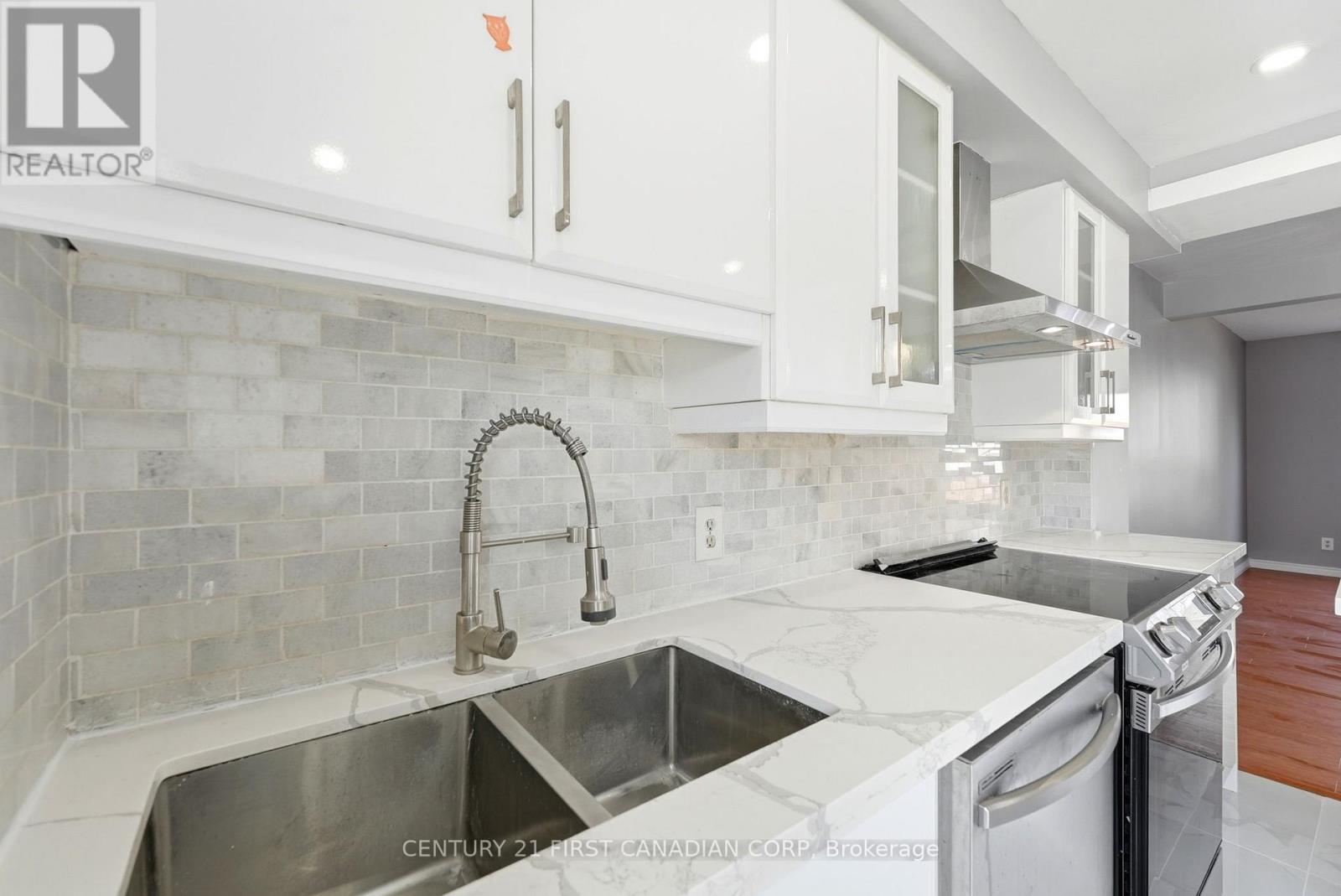 65 - 75 Ansondale Road, London South (South Q), Ontario  N6C 5W5 - Photo 15 - X12974826