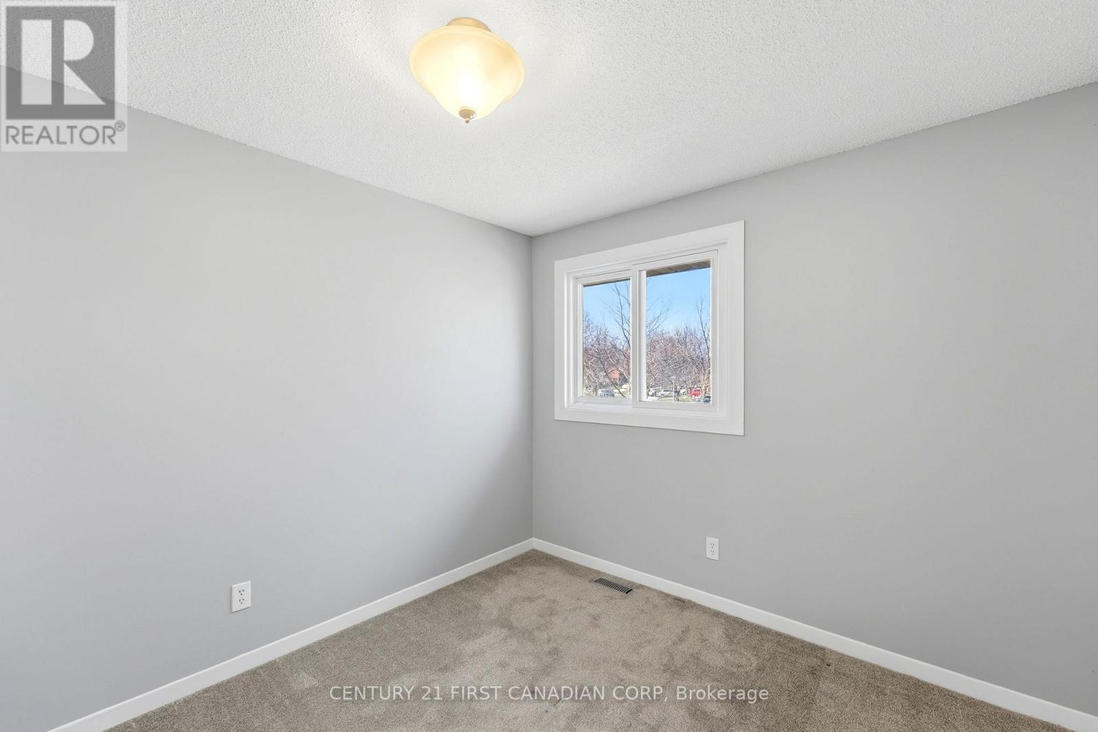 65 - 75 Ansondale Road, London South (South Q), Ontario  N6C 5W5 - Photo 30 - X12974826