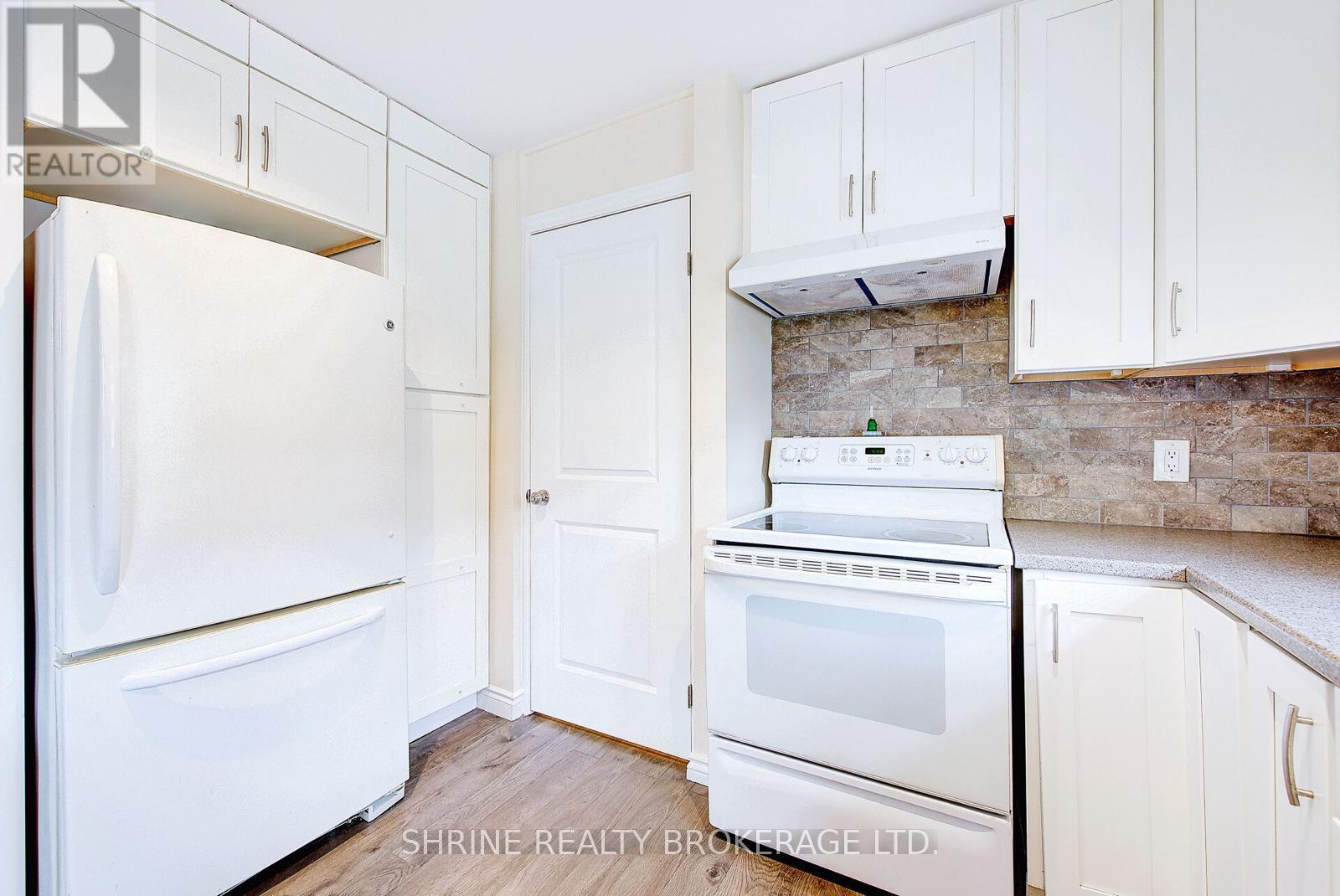 259 Sanders Street, London East (East M), Ontario  N5Z 2T1 - Photo 6 - X12974834