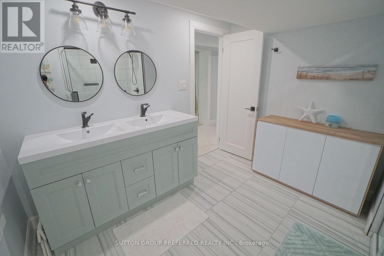 7 Metamora Crescent, London North (North J), Ontario  N6G 1R2 - Photo 11 - X12974846