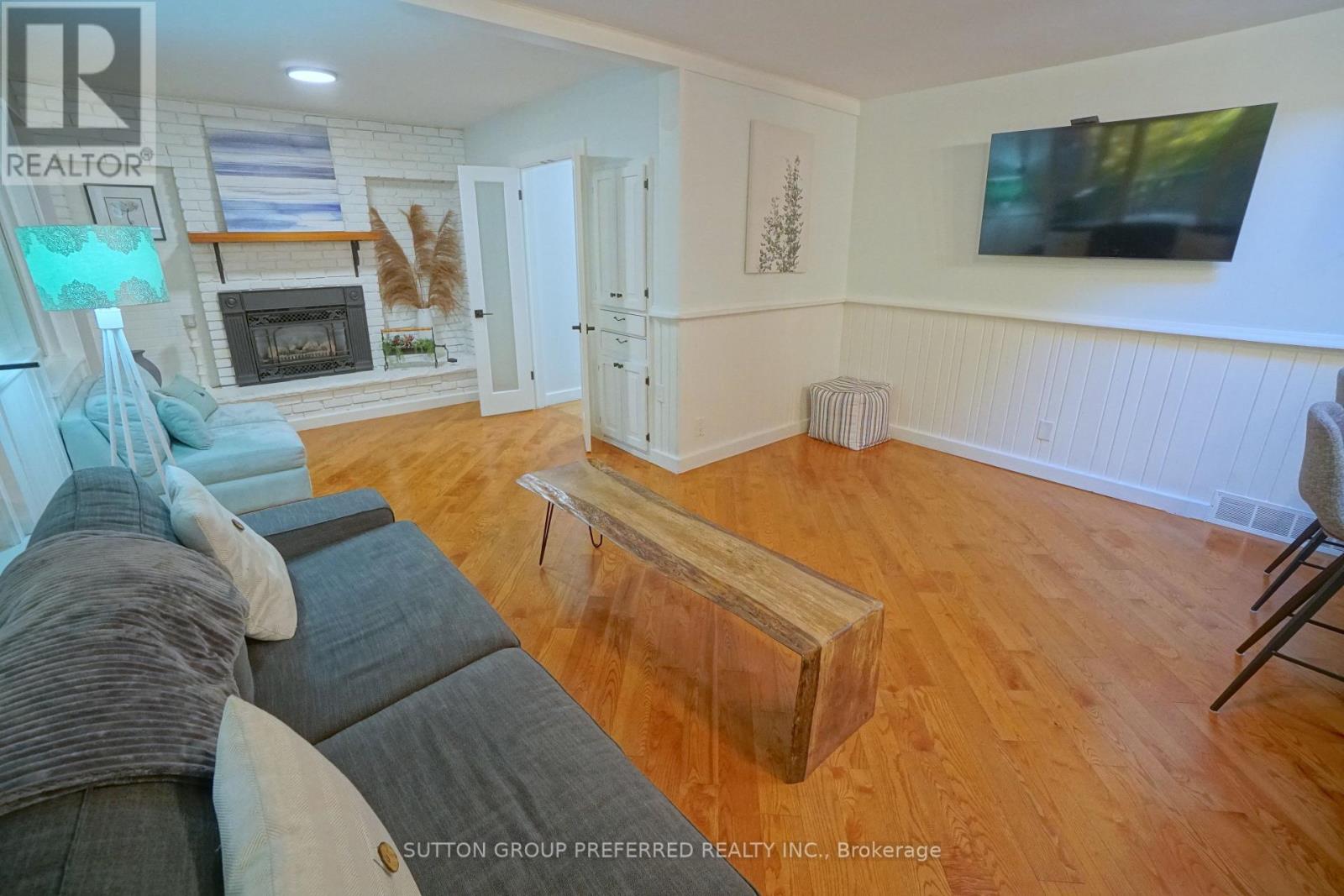 7 Metamora Crescent, London North (North J), Ontario  N6G 1R2 - Photo 28 - X12974846