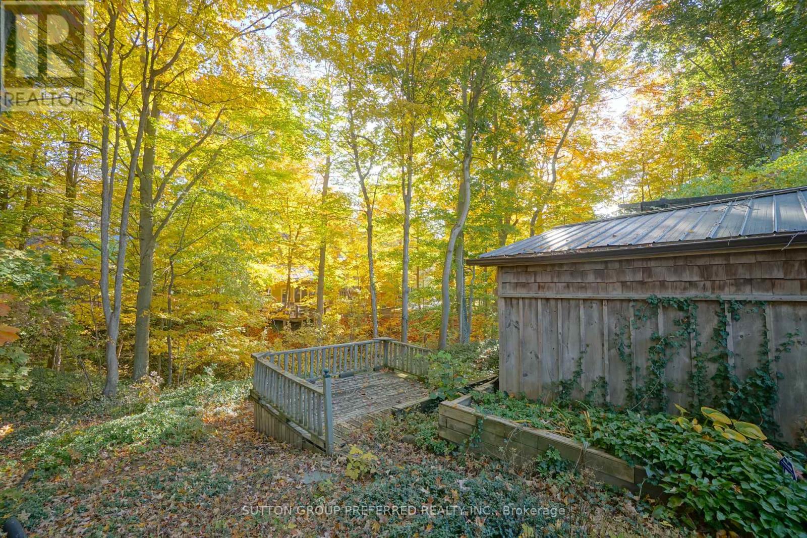 7 Metamora Crescent, London North (North J), Ontario  N6G 1R2 - Photo 46 - X12974846