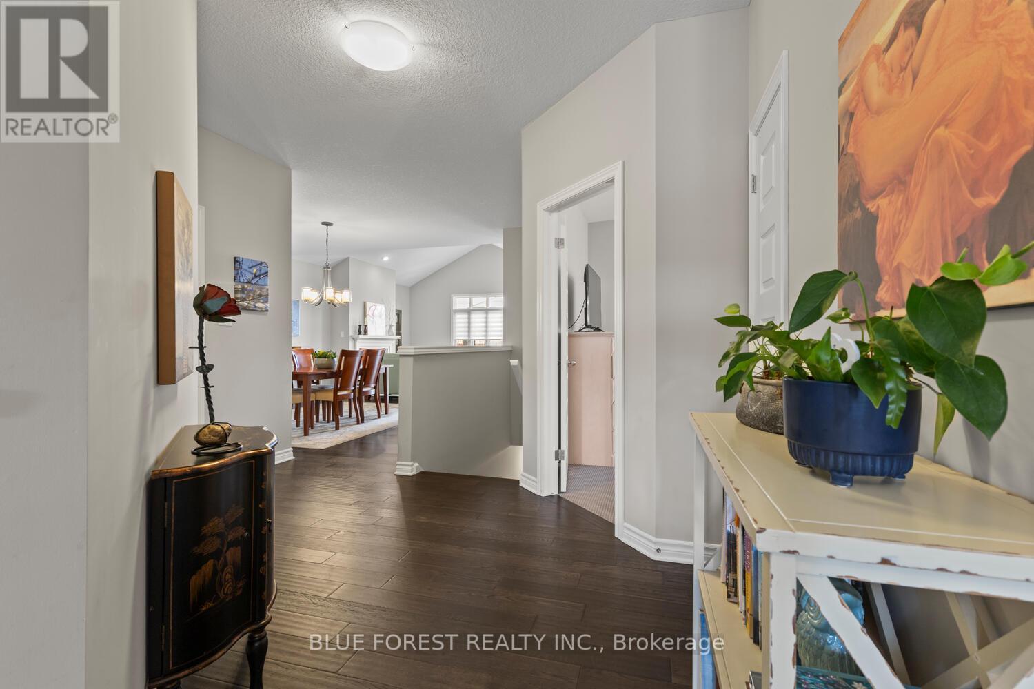 3150 Morgan Avenue, London South (South W), Ontario  N6L 0B5 - Photo 5 - X12974848