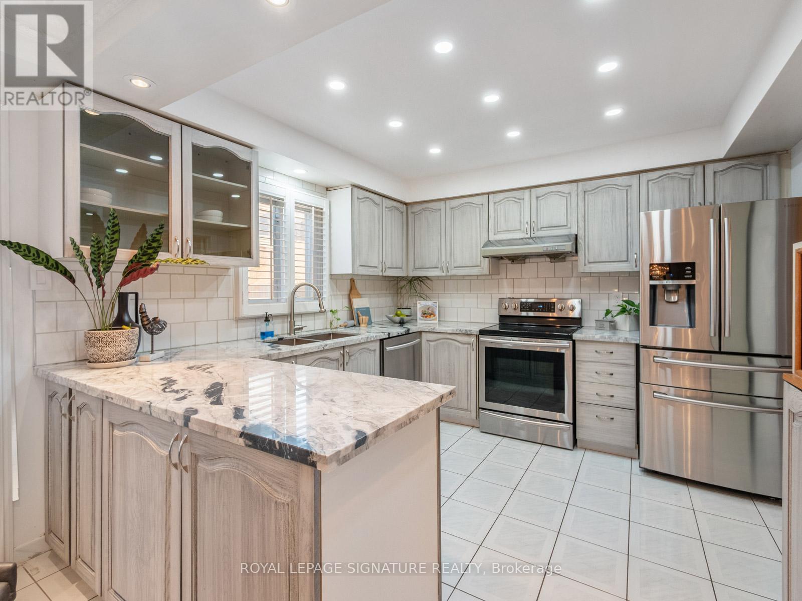 171 Hupfield Trail, Toronto, Ontario  M1B 4P1 - Photo 10 - E12974884