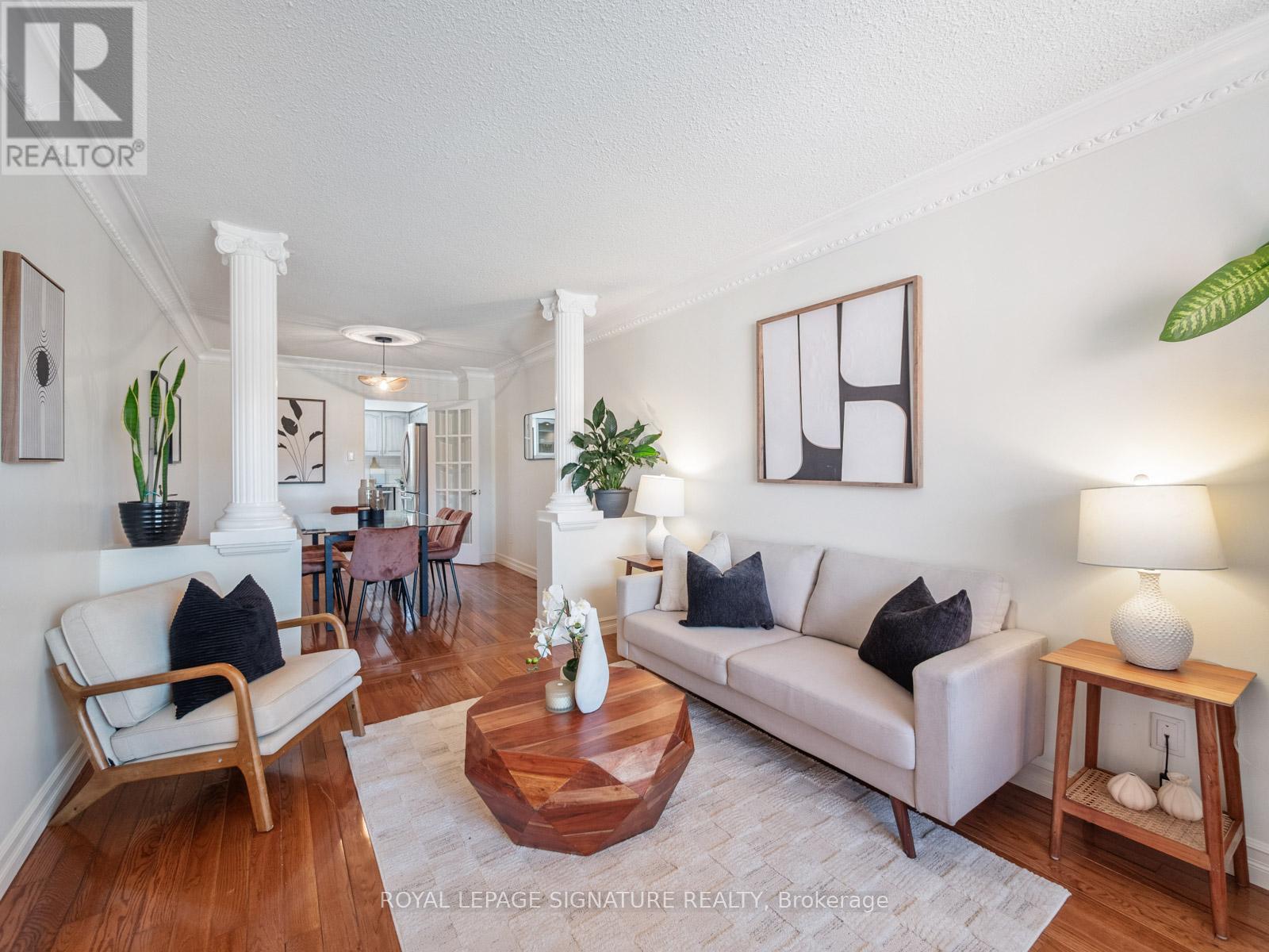 171 Hupfield Trail, Toronto, Ontario  M1B 4P1 - Photo 4 - E12974884