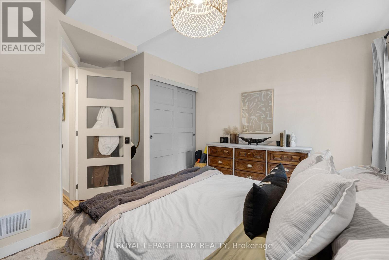 26 - 799 Montreal Road E, Ottawa, Ontario K1K 0S9 - Photo 21 - X12974804