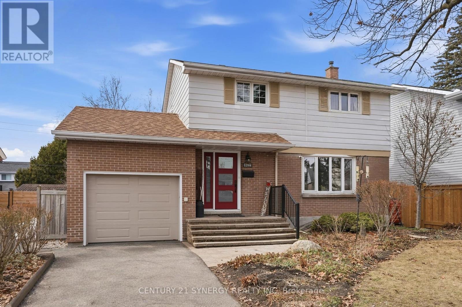 1298 WOODSIDE DRIVE, Ottawa, Ontario