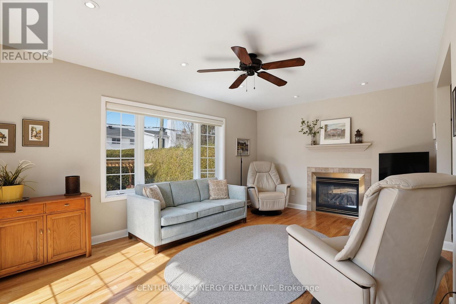 1298 Woodside Drive, Ottawa, Ontario K2C 2G9 - Photo 15 - X12974836