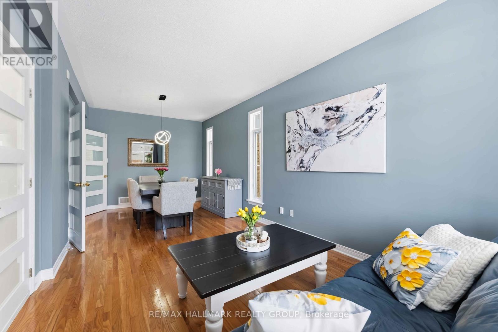 4569 Sugar Maple Drive, Ottawa, Ontario  K1V 1R7 - Photo 10 - X12974844