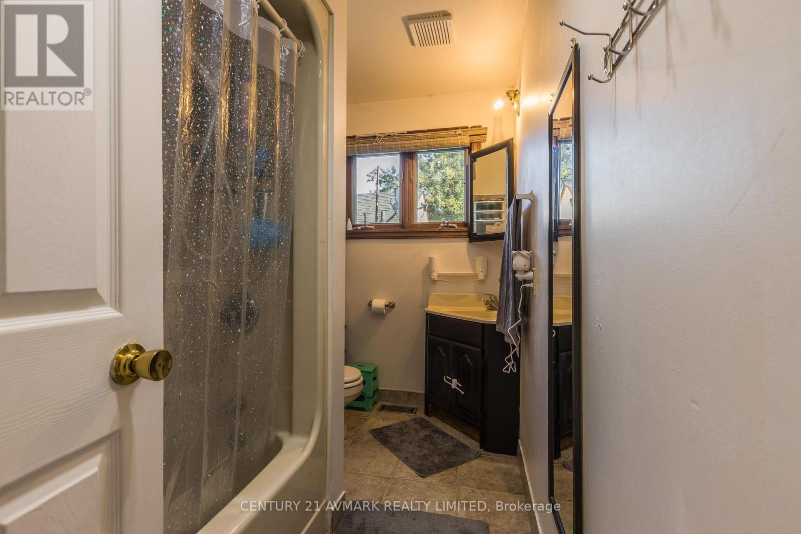 29 Lillian Street, Fort Erie, Ontario  L2A 5M1 - Photo 15 - X12974822