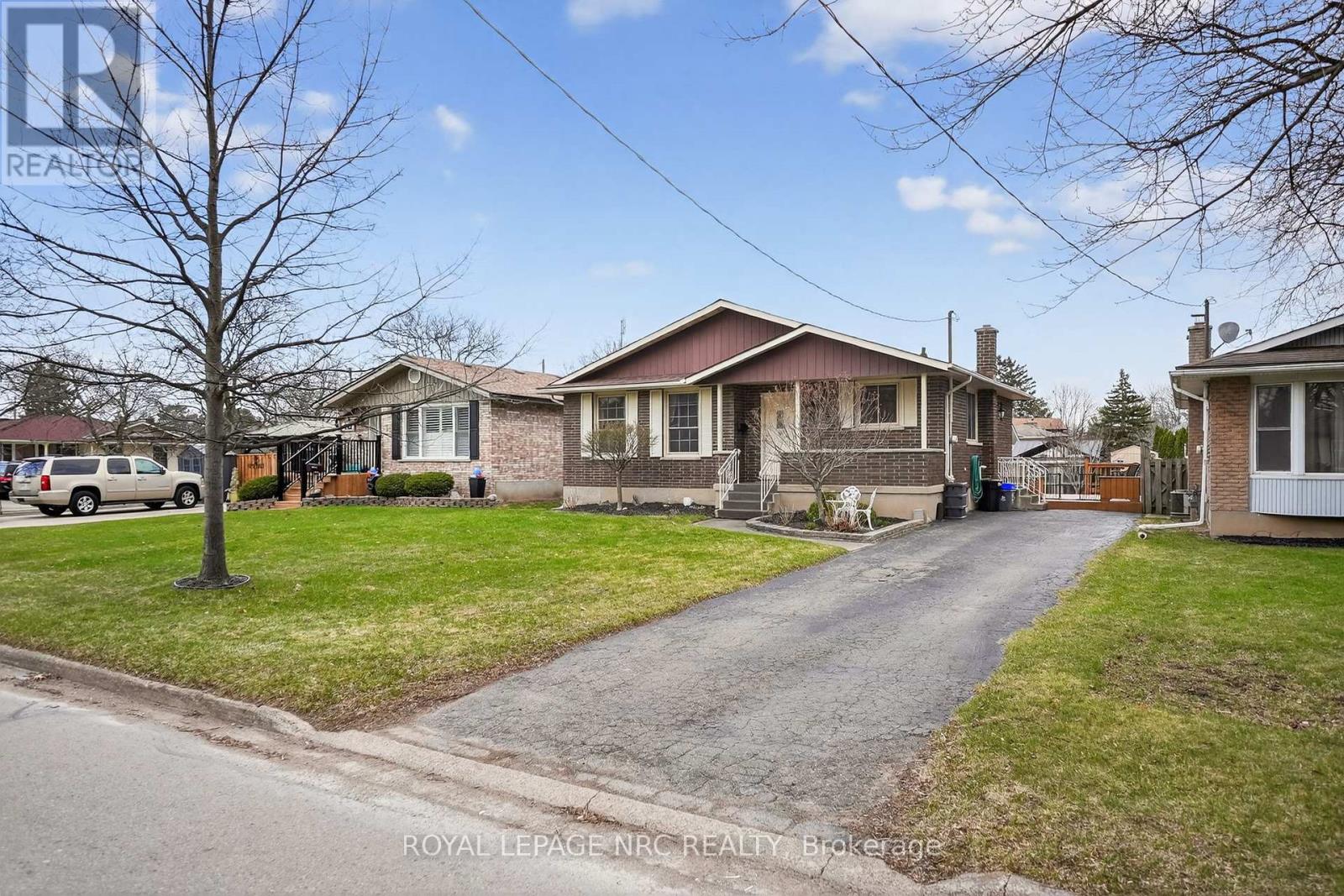 110 Sherman Drive, St. Catharines, Ontario  L2N 2L8 - Photo 2 - X12974876