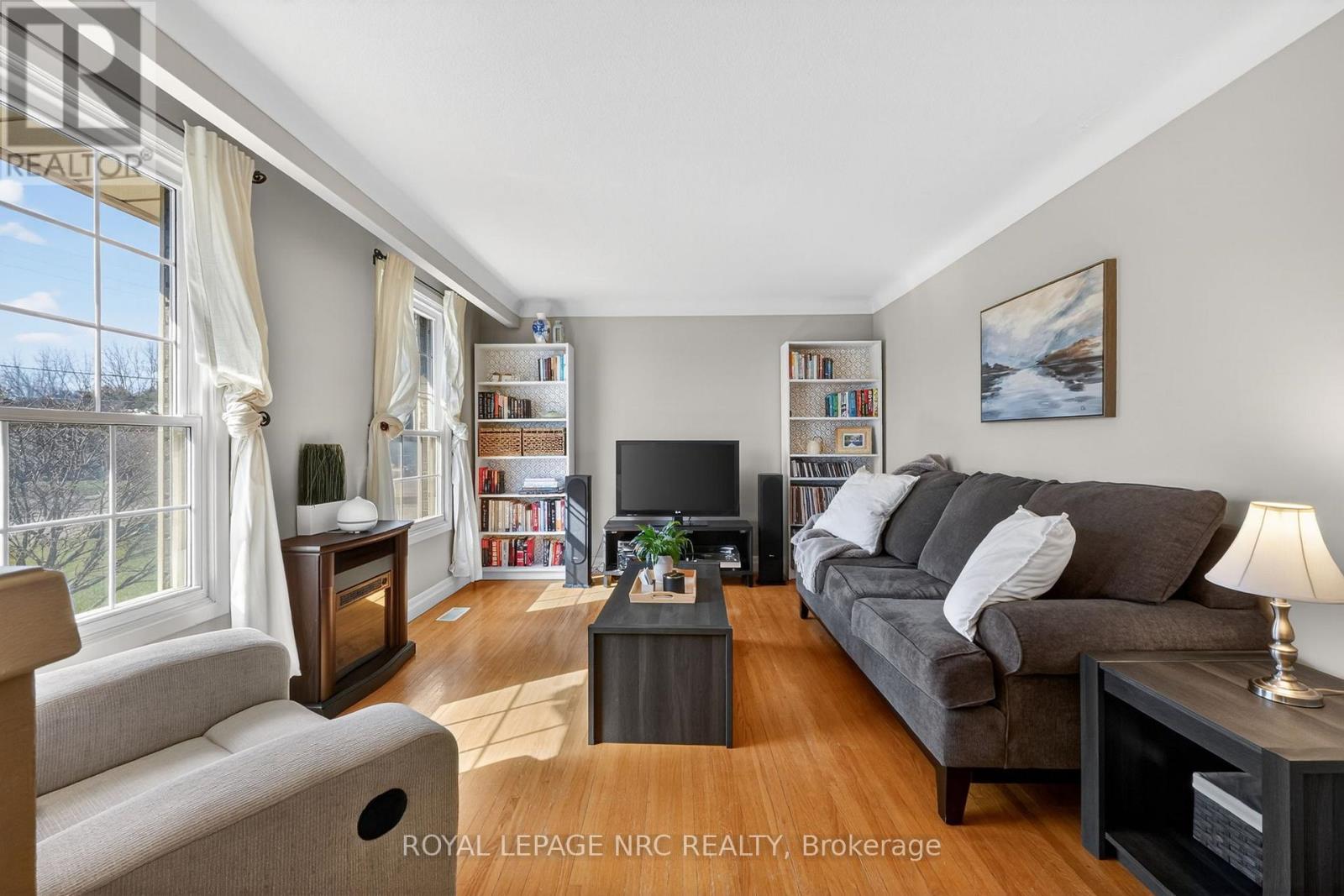 110 Sherman Drive, St. Catharines, Ontario  L2N 2L8 - Photo 8 - X12974876