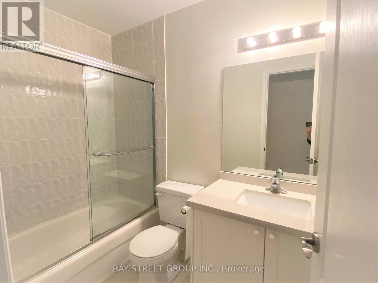 46 Romance Drive, Richmond Hill, Ontario  L4S 2R7 - Photo 11 - N12974812