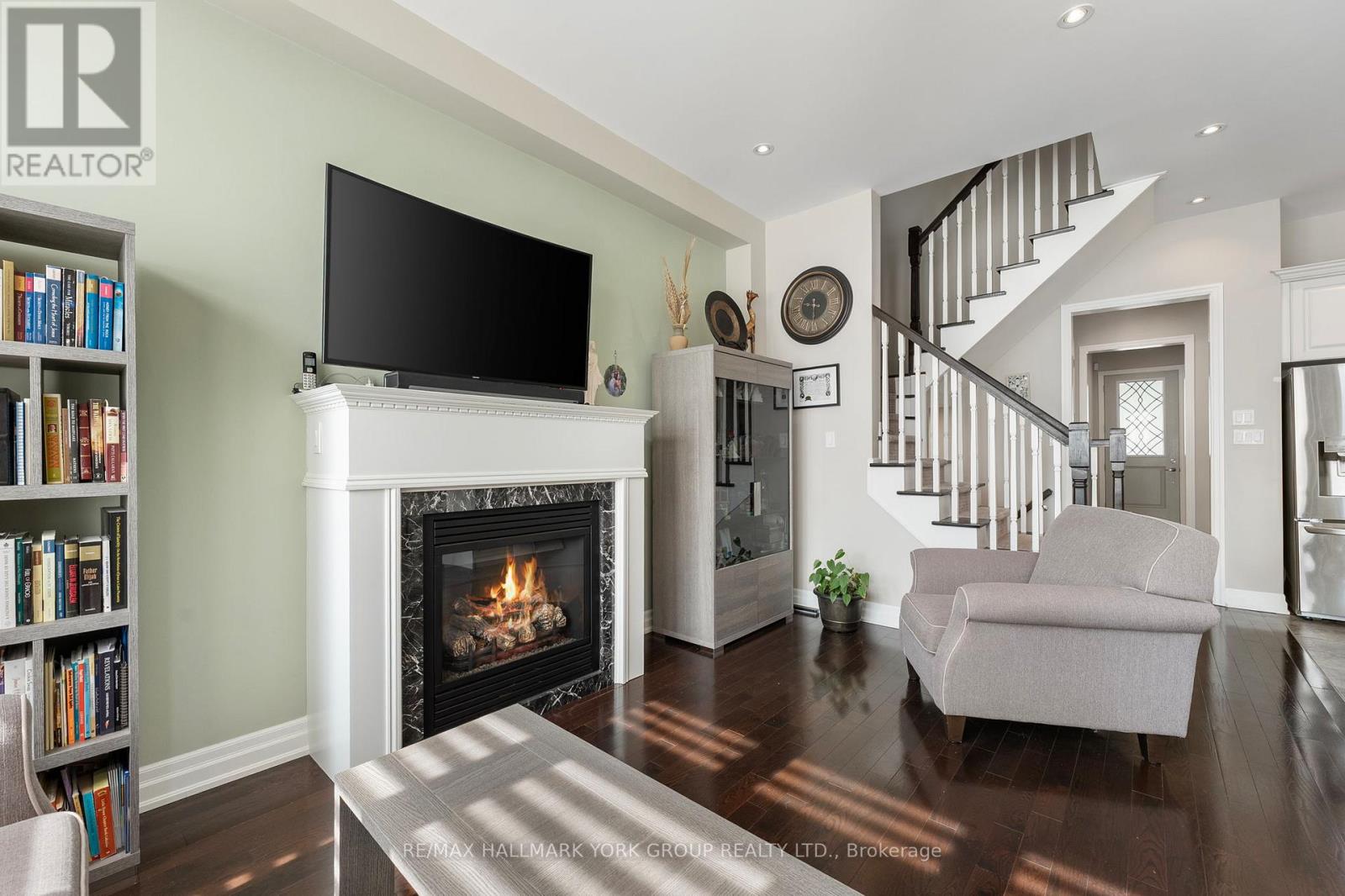 45 Robert Berry Crescent, King, Ontario  L7B 1L6 - Photo 18 - N12974816