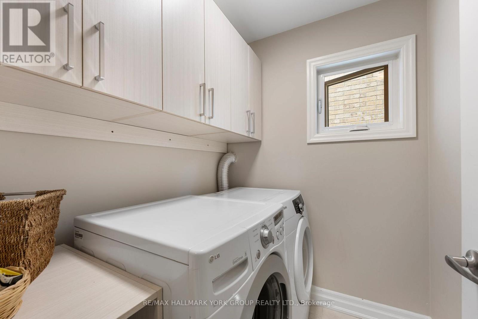 45 Robert Berry Crescent, King, Ontario  L7B 1L6 - Photo 21 - N12974816