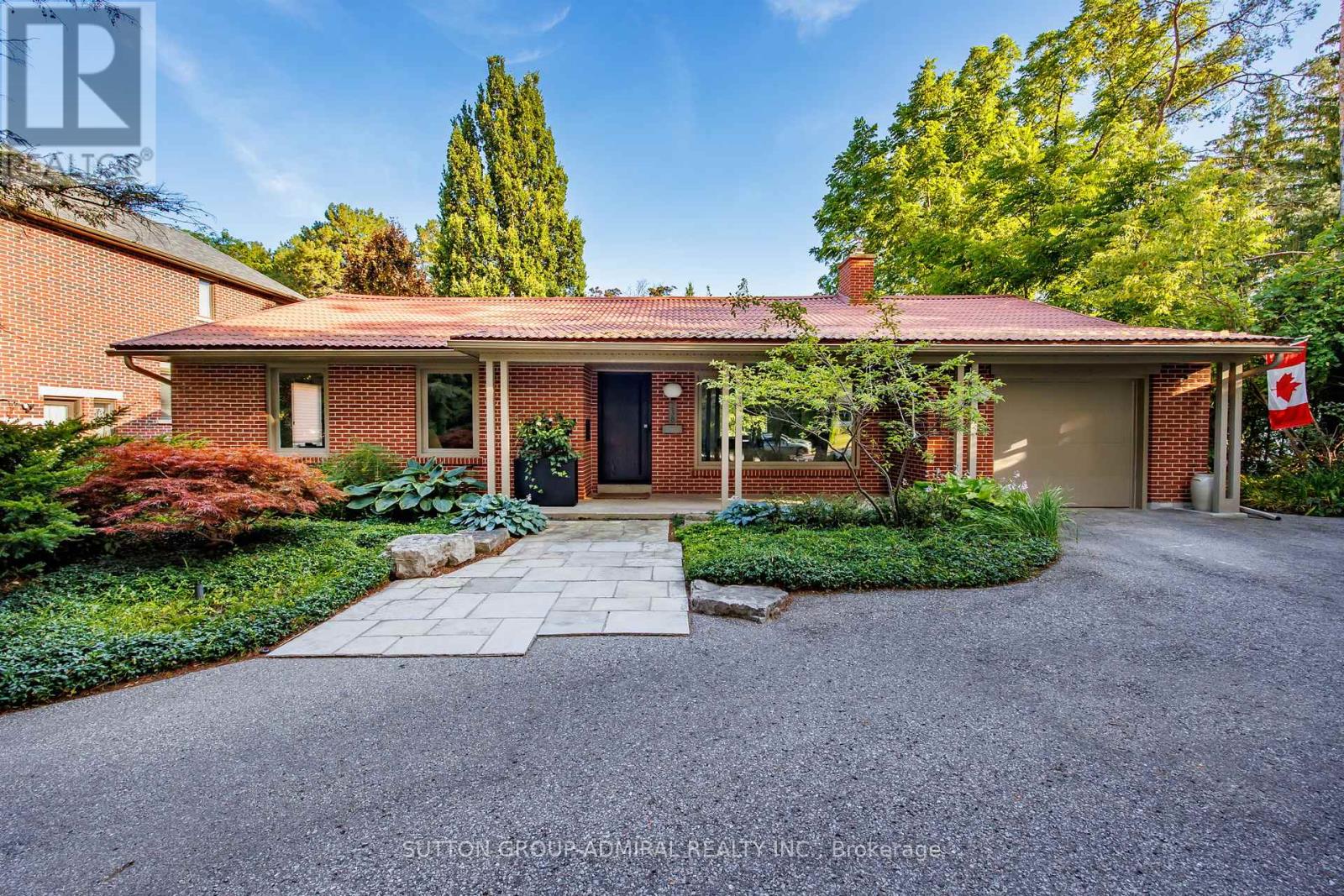 238 MILL STREET, richmond hill (mill pond), Ontario