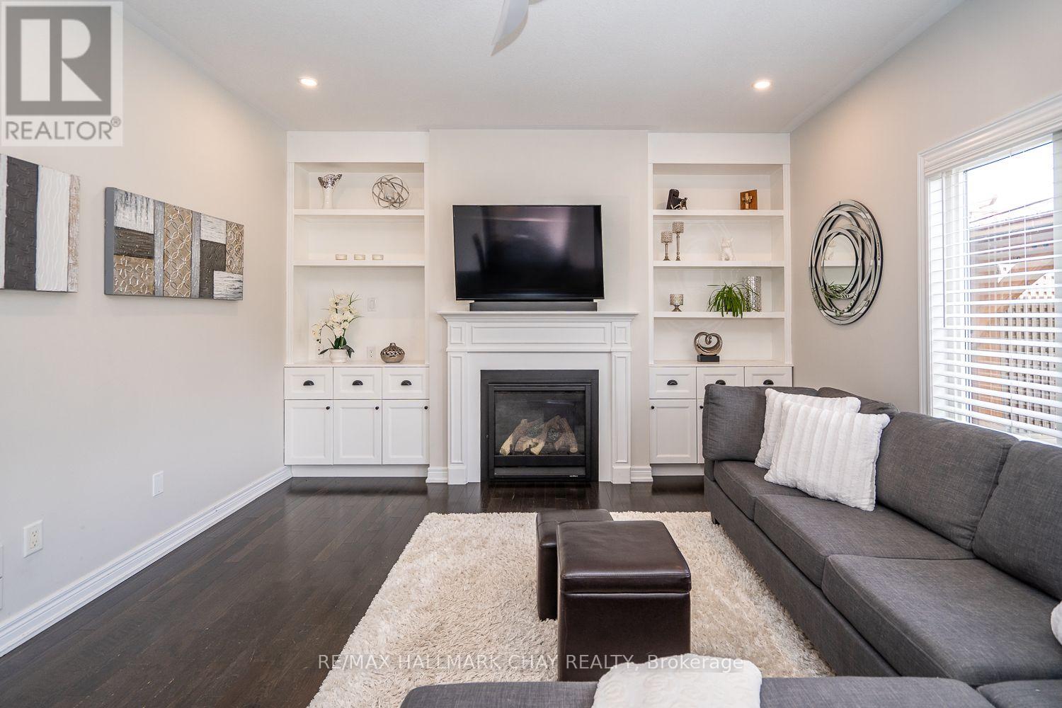 89 Evans Road, New Tecumseth, Ontario  L9R 0G2 - Photo 12 - N12974832