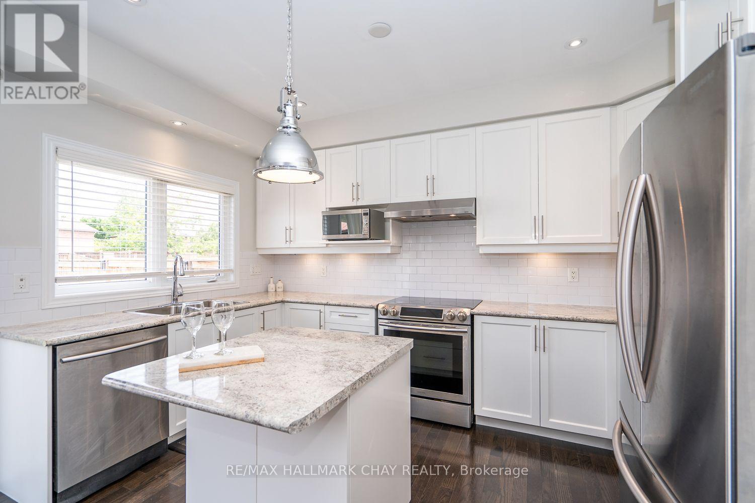 89 Evans Road, New Tecumseth, Ontario  L9R 0G2 - Photo 18 - N12974832