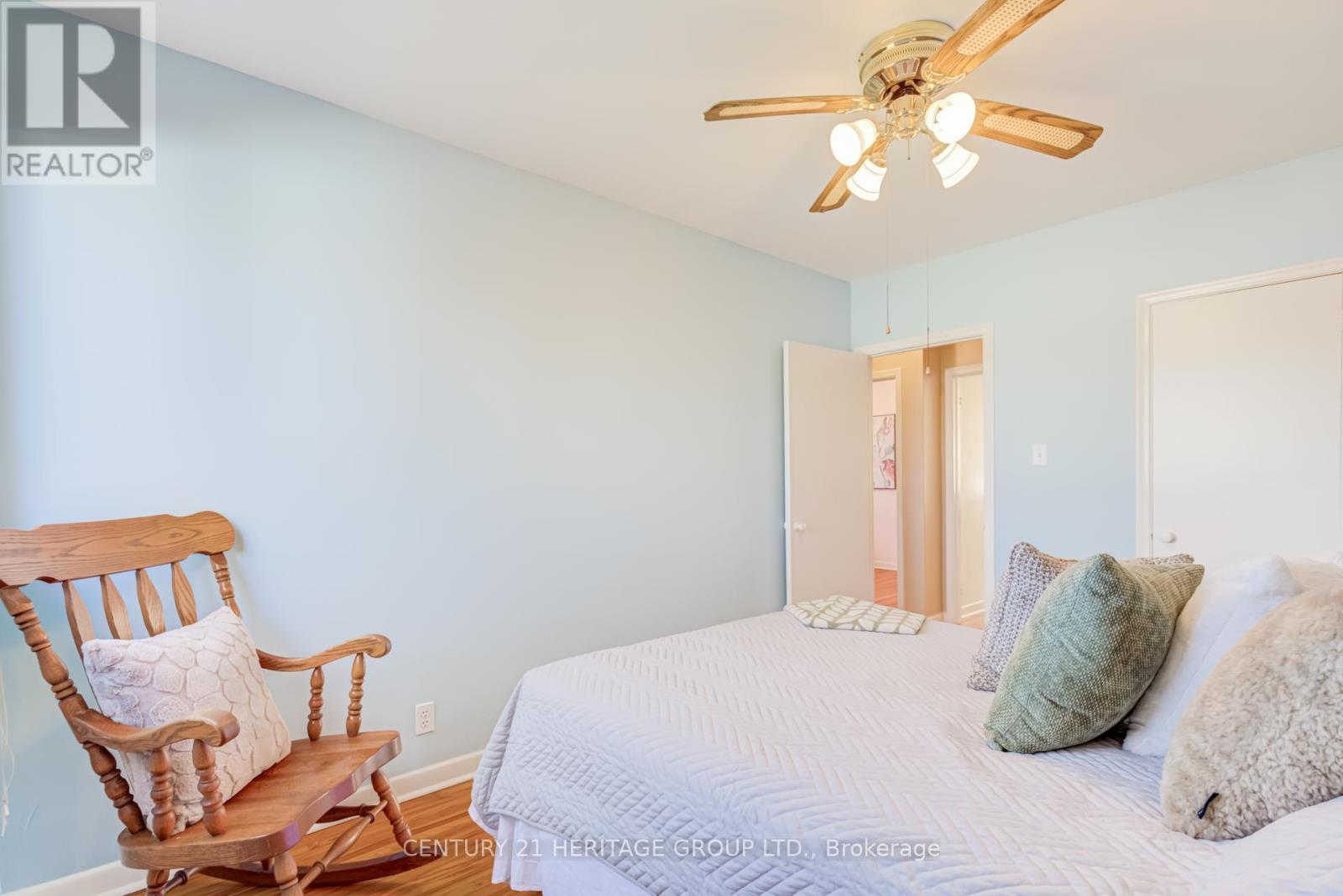 245 Browndale Crescent, Richmond Hill, Ontario  L4C 3H9 - Photo 19 - N12974842