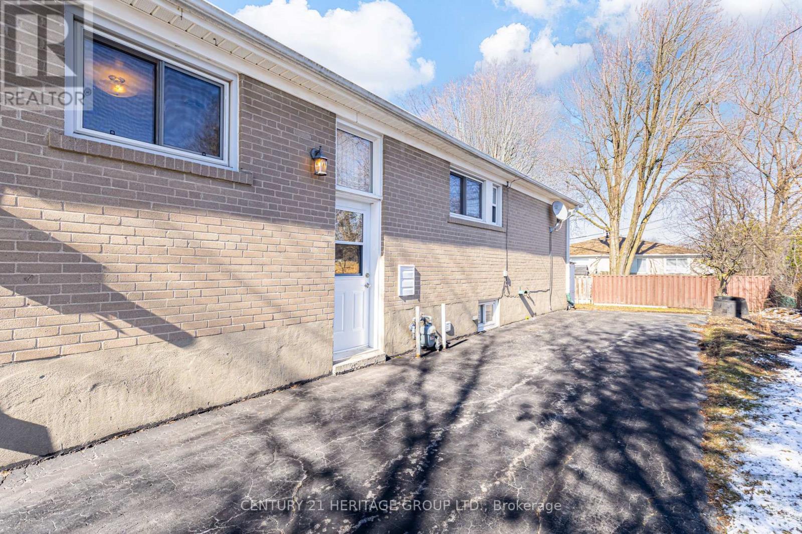 245 Browndale Crescent, Richmond Hill, Ontario  L4C 3H9 - Photo 30 - N12974842