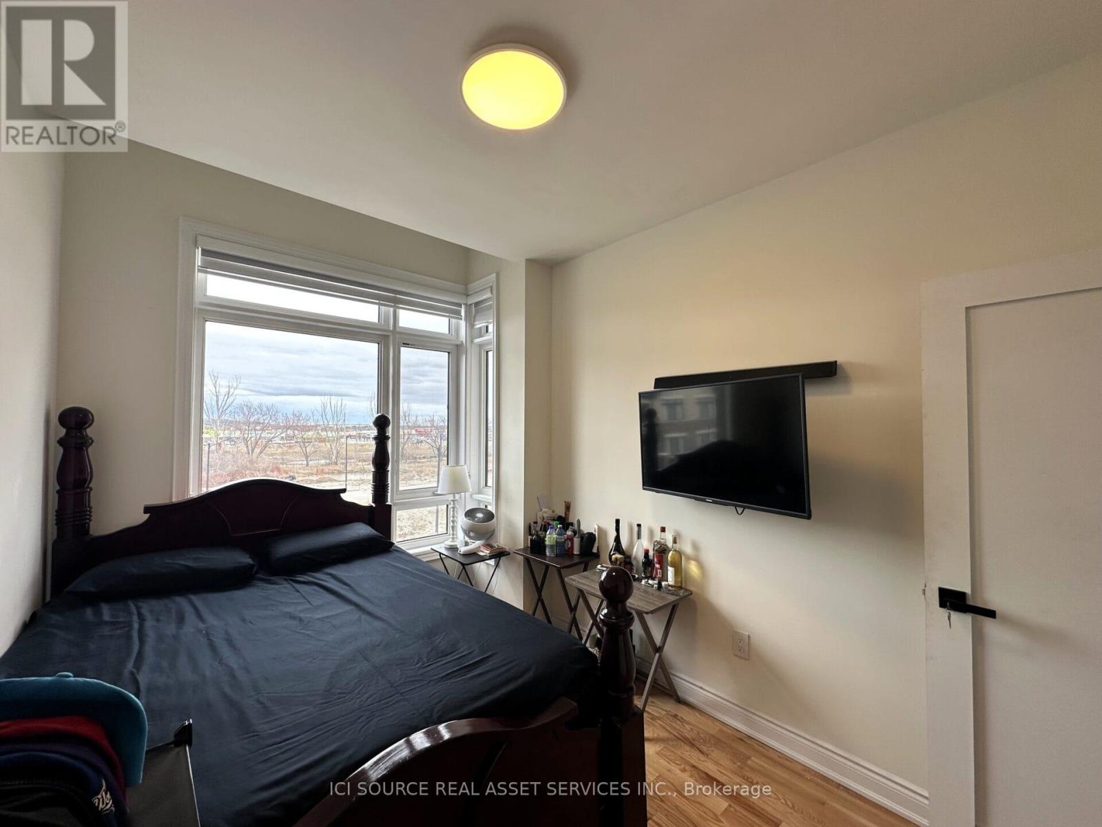 56 Tennant Circle, Vaughan (Vellore Village), Ontario  L4H 5L5 - Photo 22 - N12974868