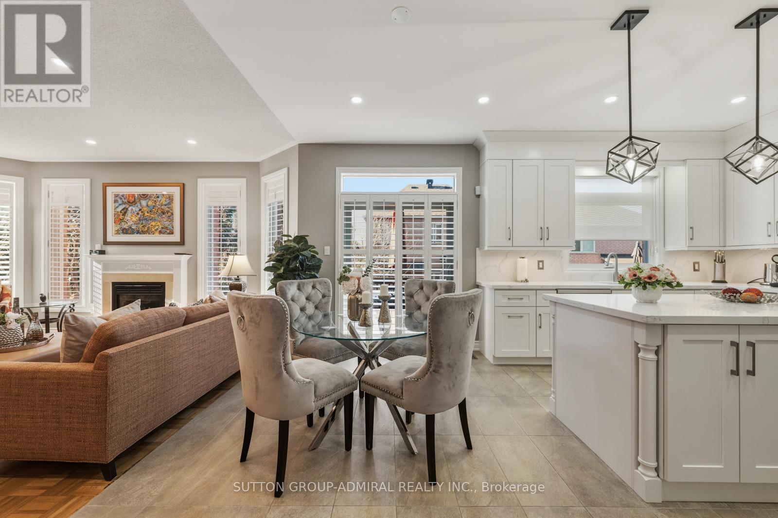 90 Summeridge Drive, Vaughan, Ontario  L4J 8S1 - Photo 11 - N12974874