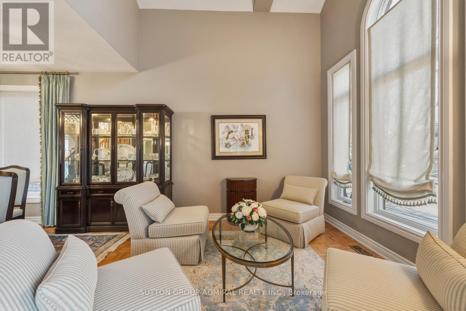 90 Summeridge Drive, Vaughan, Ontario  L4J 8S1 - Photo 5 - N12974874