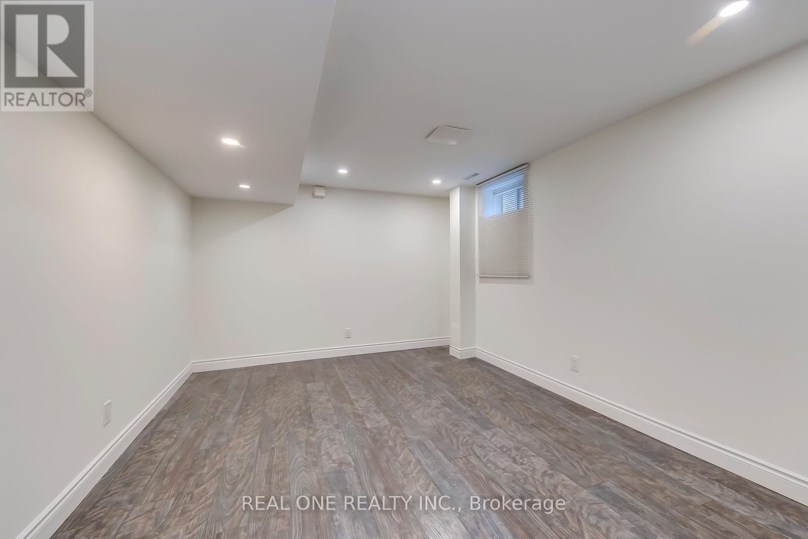 2363 Parkglen Avenue, Oakville, Ontario  L6M 4Y4 - Photo 41 - W12969814