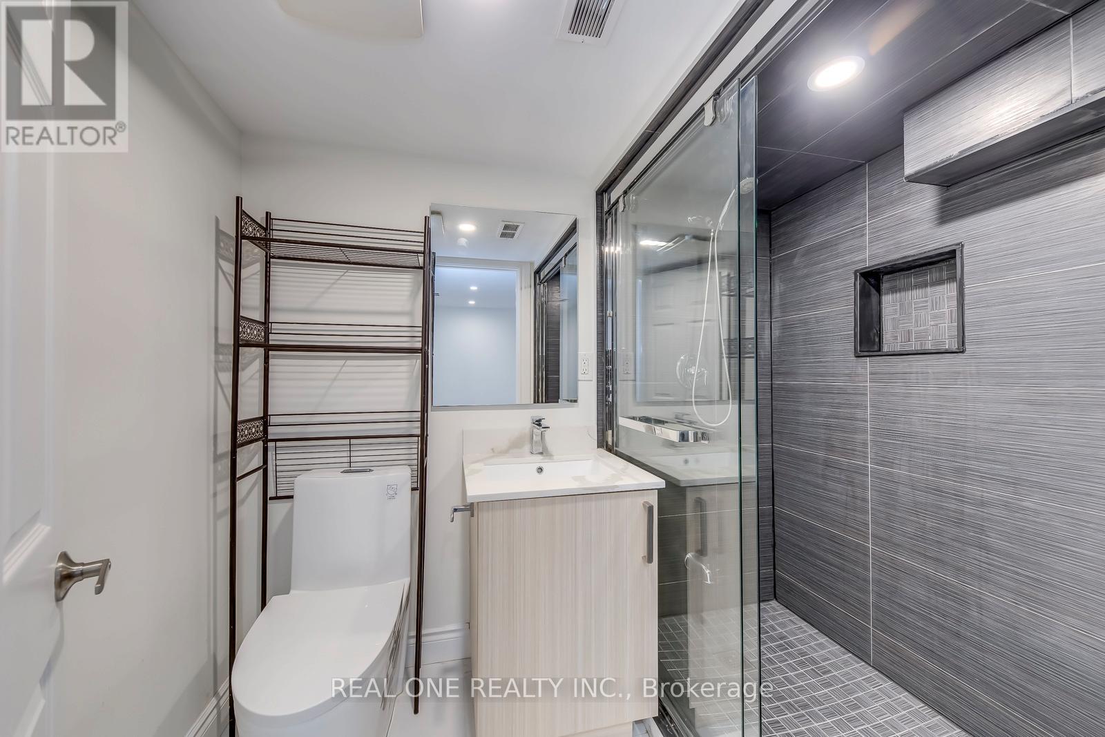 2363 Parkglen Avenue, Oakville, Ontario  L6M 4Y4 - Photo 45 - W12969814