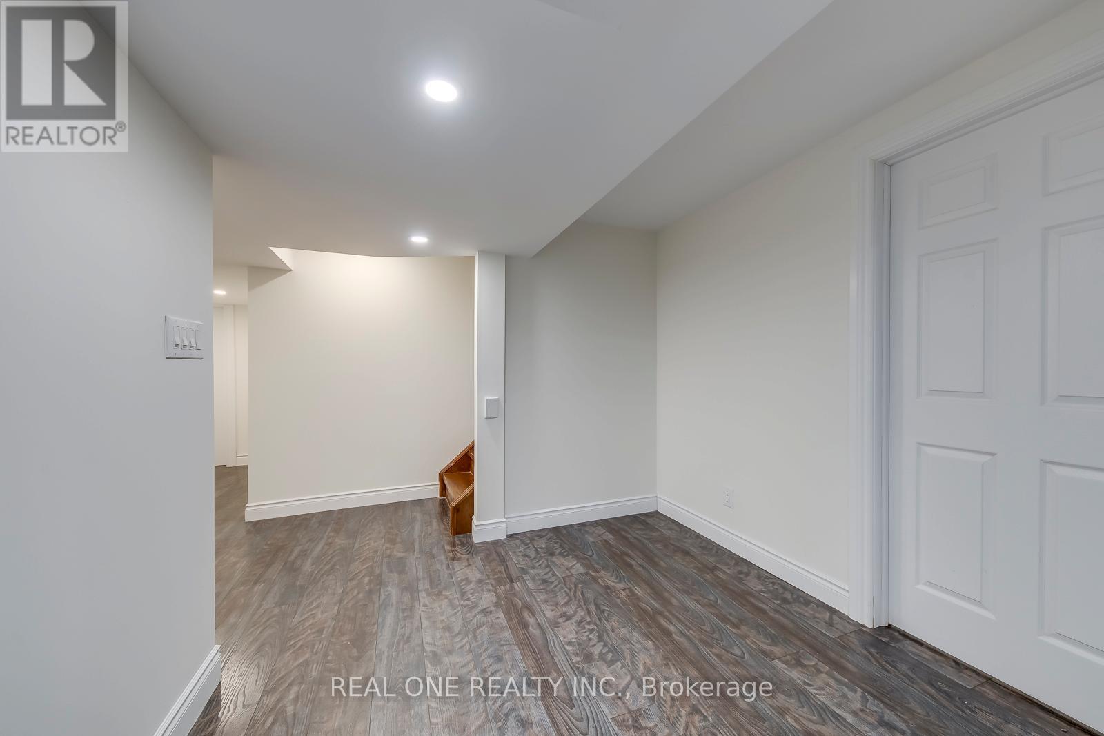 2363 Parkglen Avenue, Oakville, Ontario  L6M 4Y4 - Photo 36 - W12969814