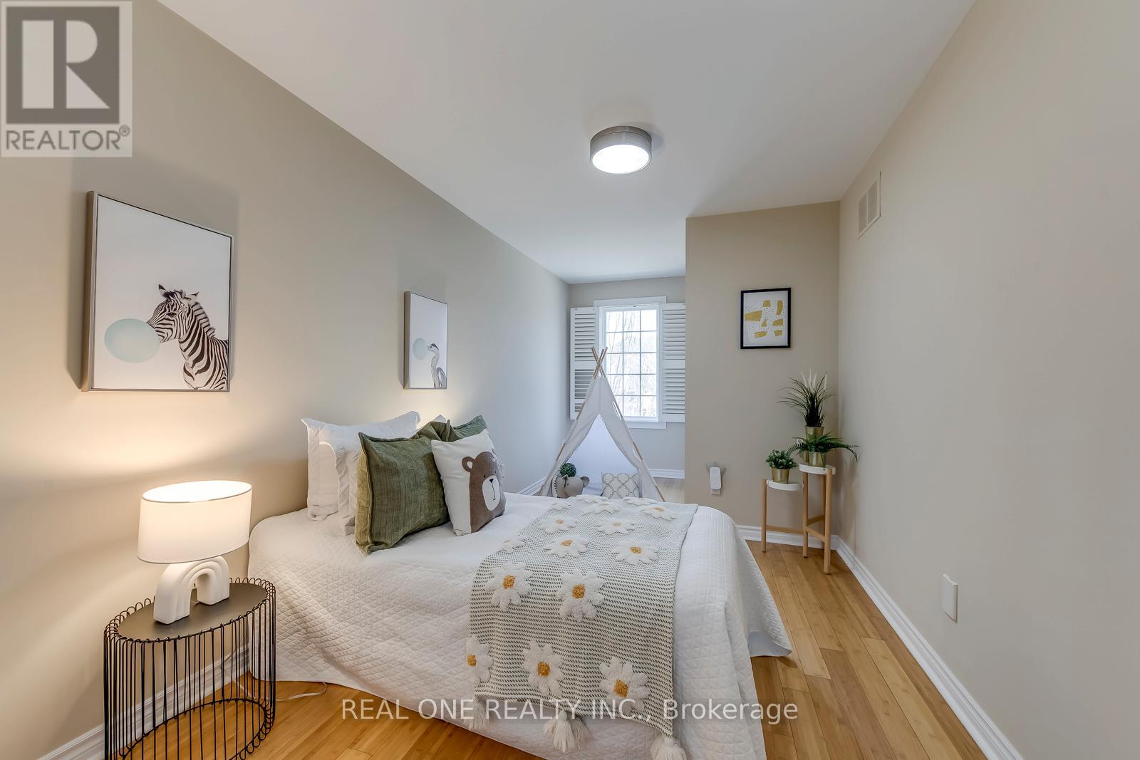 2363 Parkglen Avenue, Oakville, Ontario  L6M 4Y4 - Photo 33 - W12969814