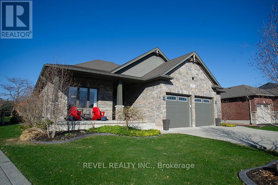 87 Allandale Crescent, Norfolk, Ontario  N3Y 0B4 - Photo 4 - X12973504