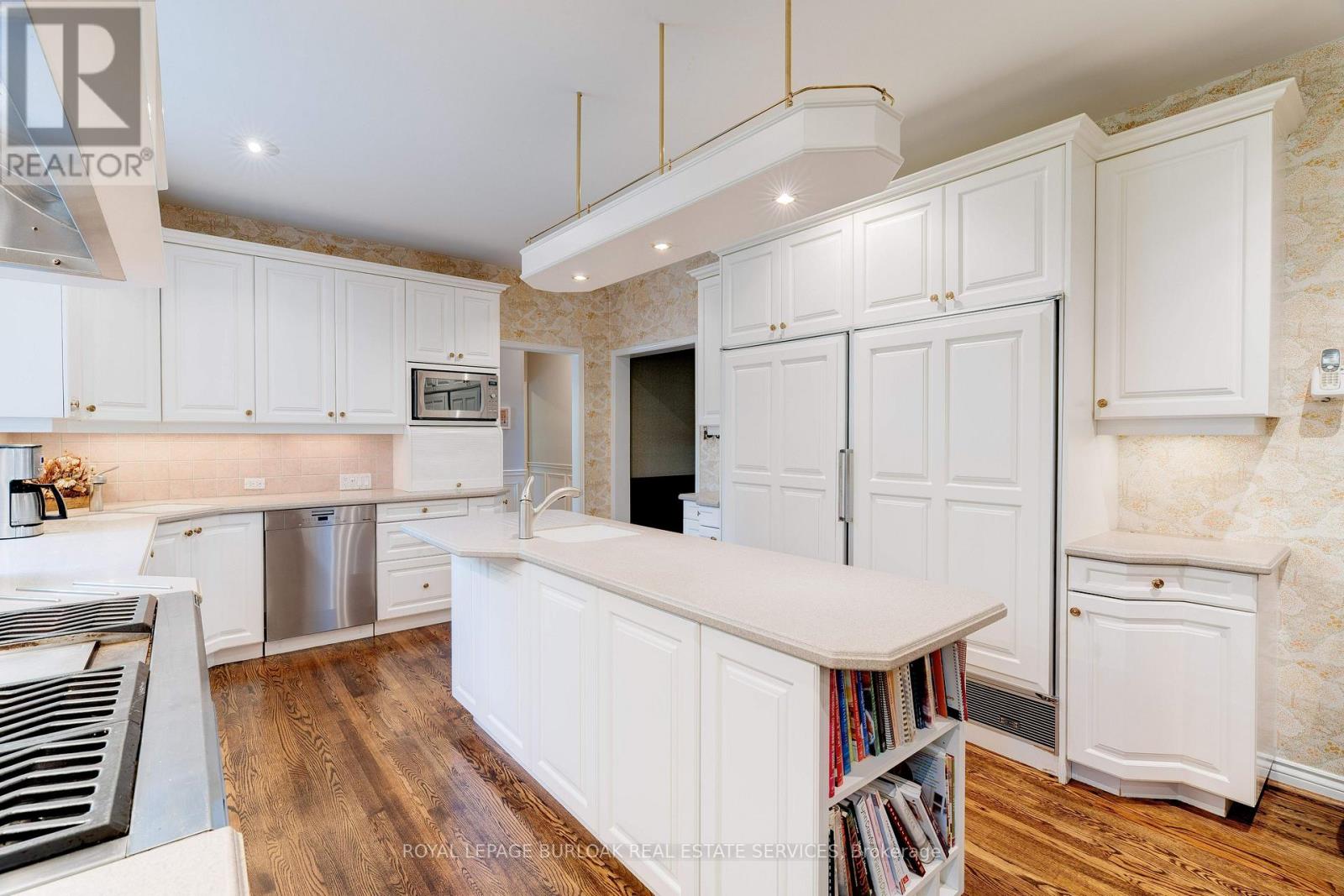 166 Maple Grove Drive, Oakville, Ontario  L6J 4V1 - Photo 19 - W12974820