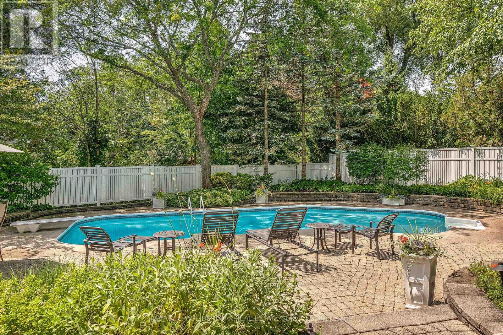 166 Maple Grove Drive, Oakville, Ontario  L6J 4V1 - Photo 41 - W12974820