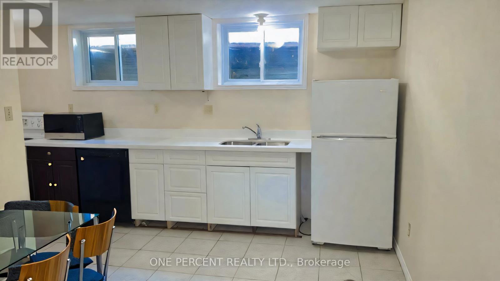 131 Paperbirch Crescent, London North, Ontario  N6G 1L8 - Photo 20 - X12974810