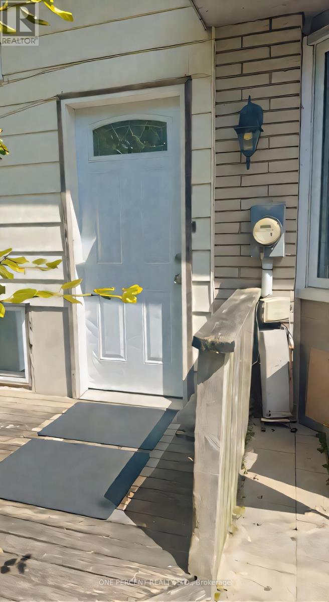 131 Paperbirch Crescent, London North, Ontario  N6G 1L8 - Photo 5 - X12974810