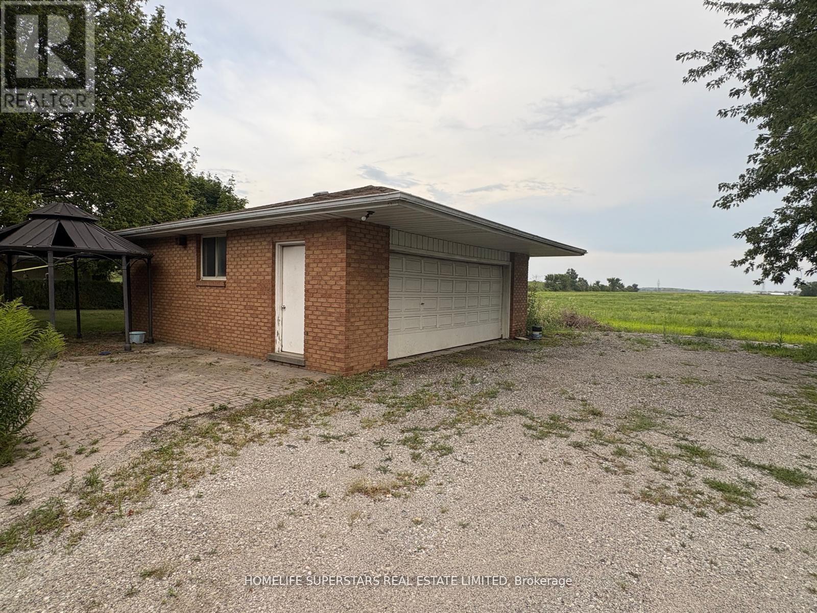 241 County Rd  42, Lakeshore, Ontario  N0R 1K0 - Photo 8 - X12974872