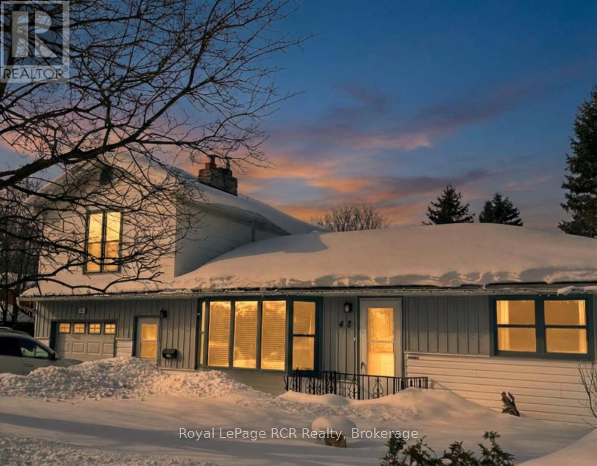 48 4th Avenue W, Owen Sound, Ontario  N4K 4V2 - Photo 2 - X12791810