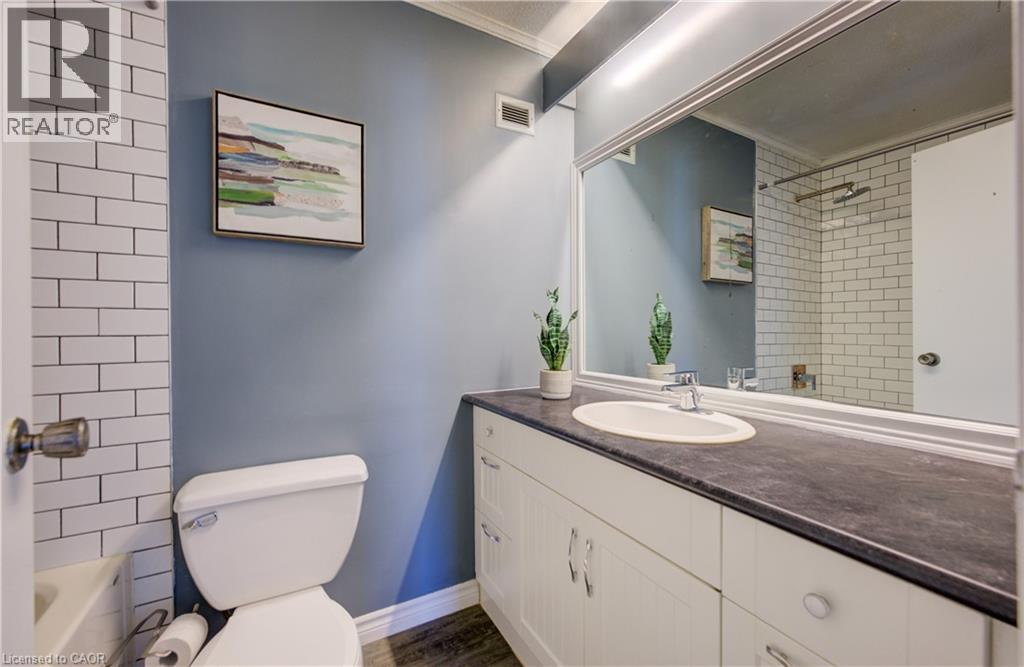 121 University Avenue E Unit# 22, Waterloo, Ontario N2J 2W1 - Photo 17 - 40809199