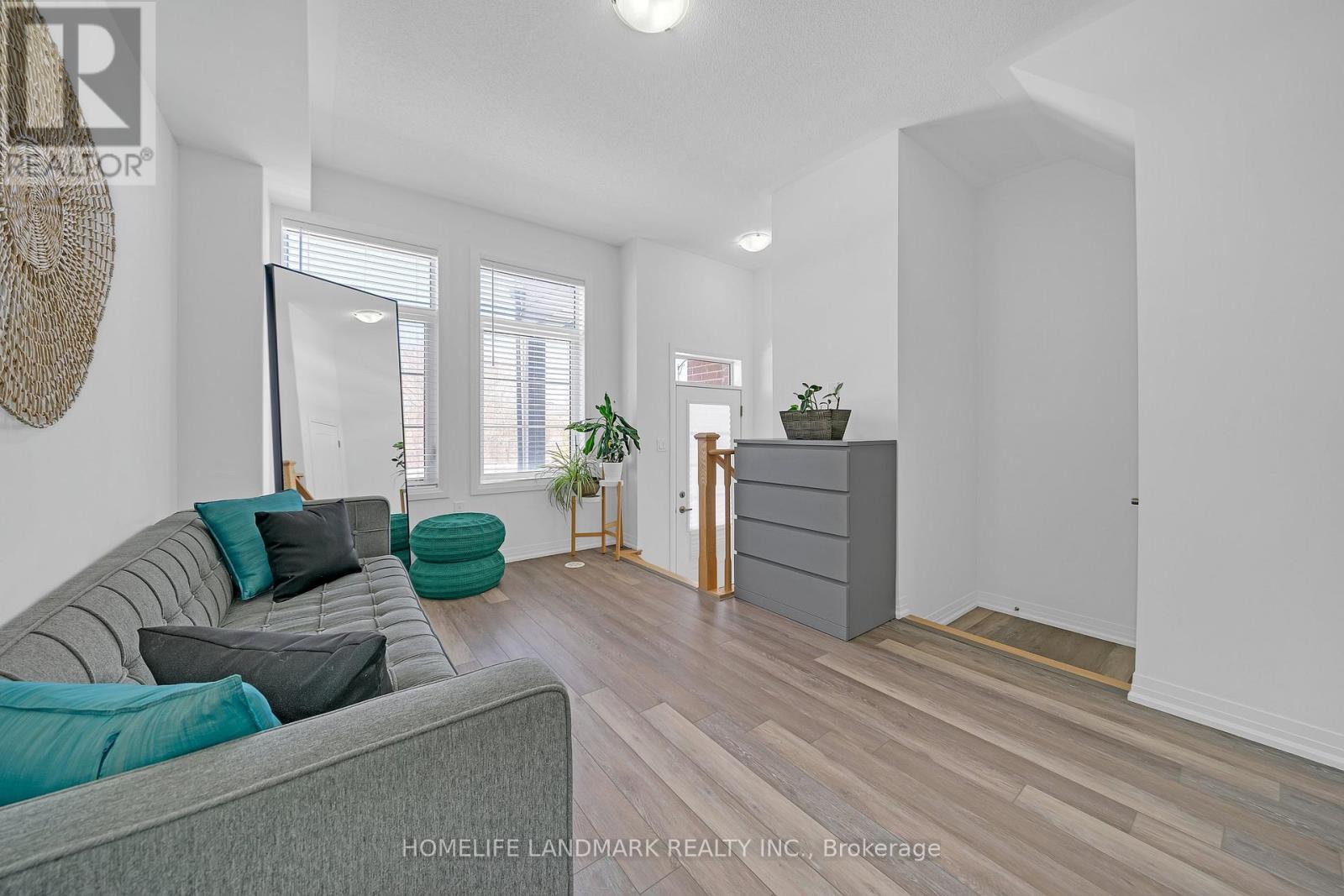 47 Saigen Lane, Markham, Ontario  L6B 1R2 - Photo 9 - N12974558